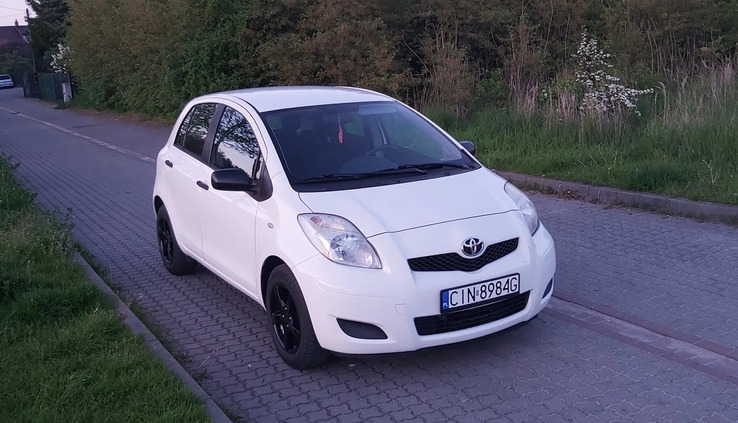 Toyota Yaris cena 17400 przebieg: 203000, rok produkcji 2009 z Inowrocław małe 781